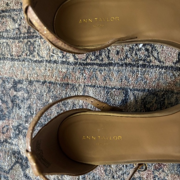Ann Taylor Factory Sandals - Picture 2 of 6